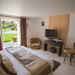 Le Verger Maelvi Hotell Grimaud