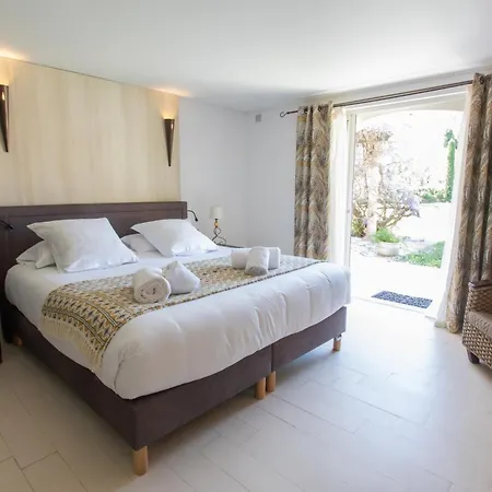 Le Verger Maelvi Hotel