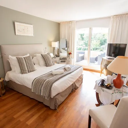 Hotel Le Verger Maelvi Grimaud