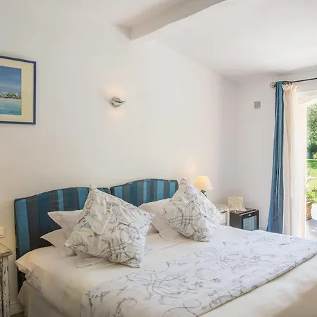 Le Verger Maelvi Hotel