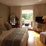 Hotel Le Verger Maelvi Grimaud