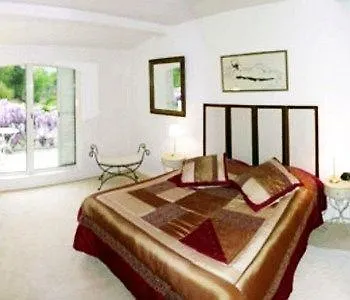 Le Verger Maelvi Hotel