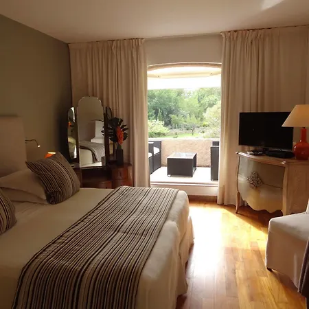 Hotel Le Verger Maelvi Grimaud