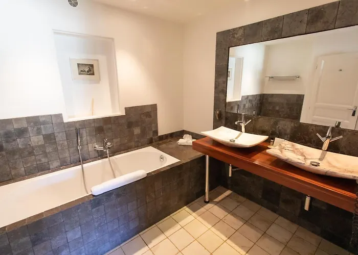 Le Verger Maelvi Otel Grimaud