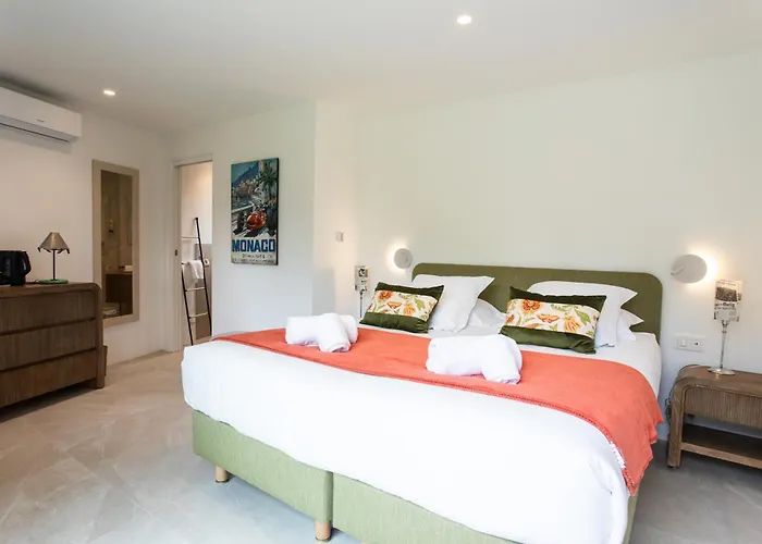 Le Verger Maelvi Otel Grimaud