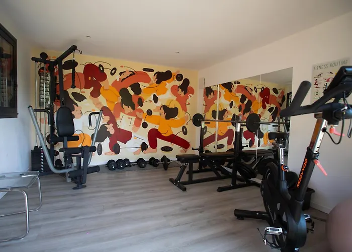 Otel Le Verger Maelvi 4*