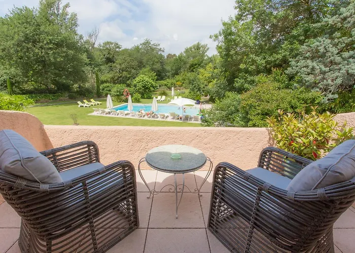 Le Verger Maelvi Otel 4*