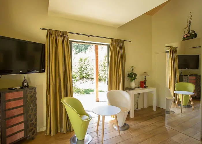 Otel Le Verger Maelvi Grimaud