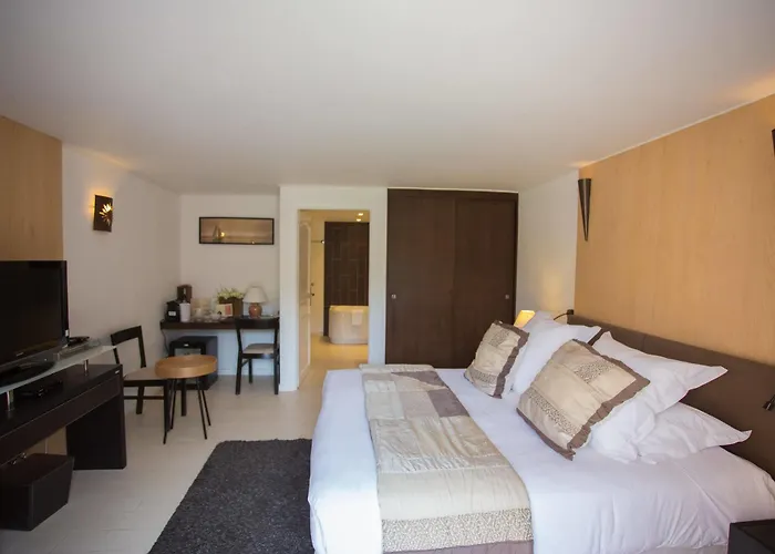 Le Verger Maelvi 4* Grimaud