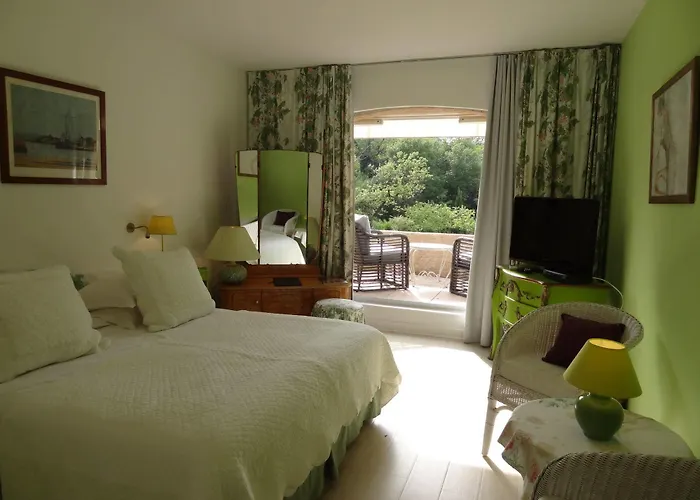 Hotel Le Verger Maelvi